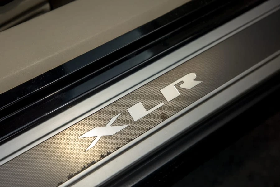 2004 Cadillac XLR - Image 29 of 31