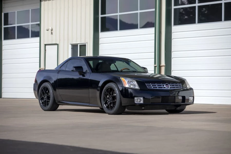 2004 Cadillac XLR - Image 6 of 31