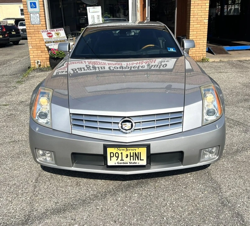 2004 Cadillac XLR - Image 5 of 31