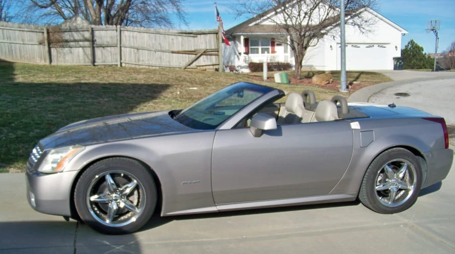 2004 Cadillac XLR - Image 3 of 7