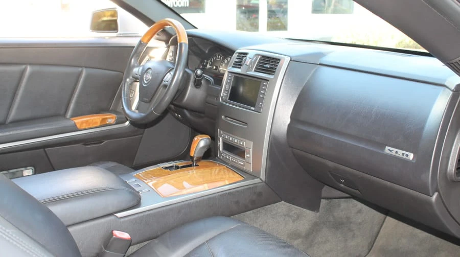 2004 Cadillac XLR - Image 7 of 12