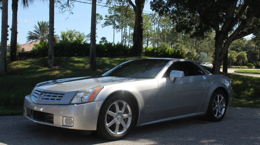 2004 Cadillac XLR - Image 12 of 12