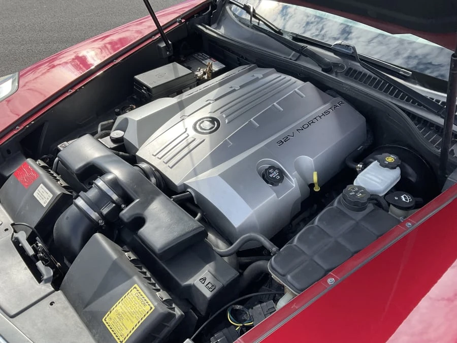 2004 Cadillac XLR - Image 11 of 12