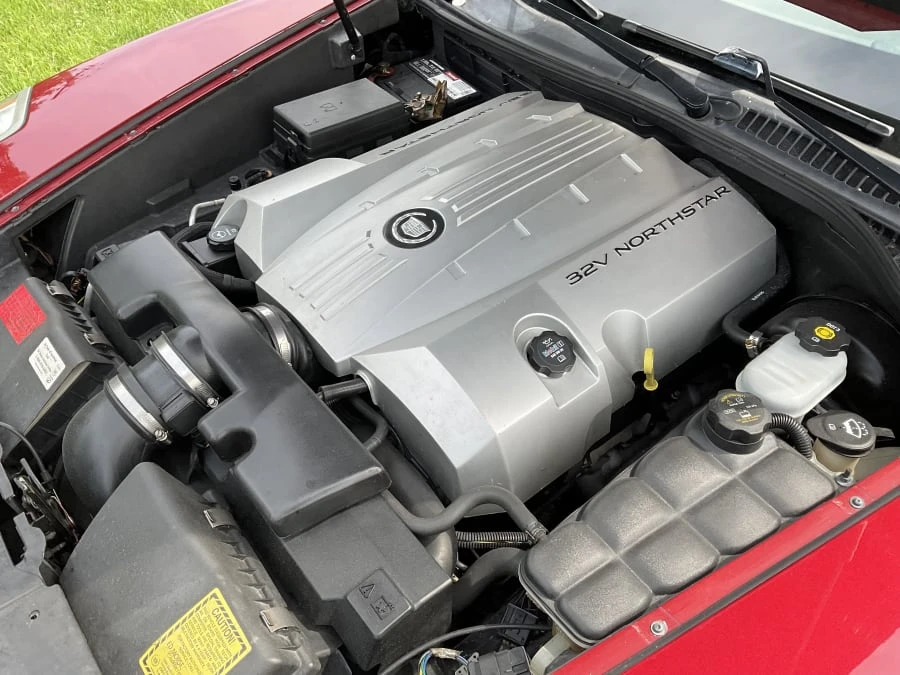 2004 Cadillac XLR - Image 9 of 10
