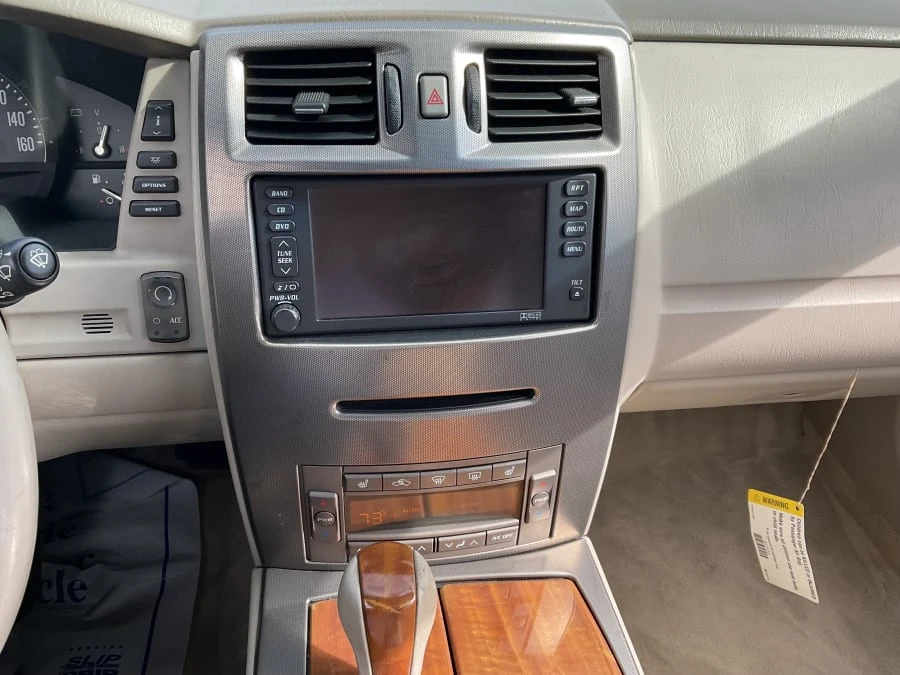 2004 Cadillac XLR - Image 10 of 12