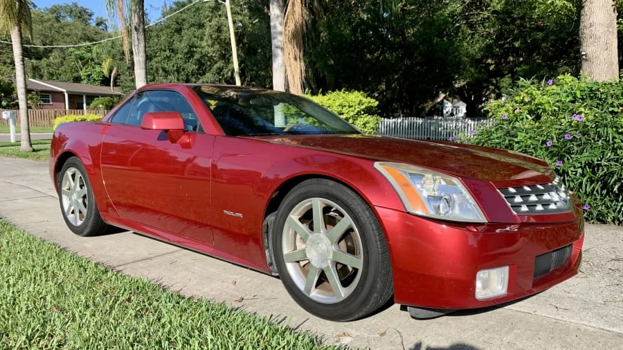 2004 Cadillac XLR - Image 8 of 8