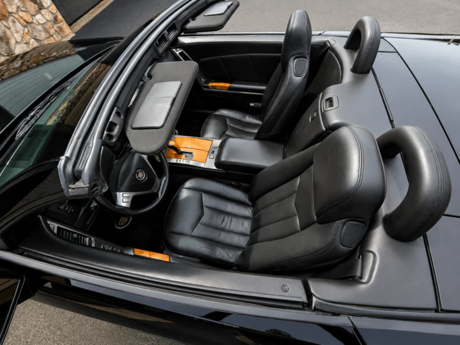 2004 Cadillac XLR - Image 10 of 14