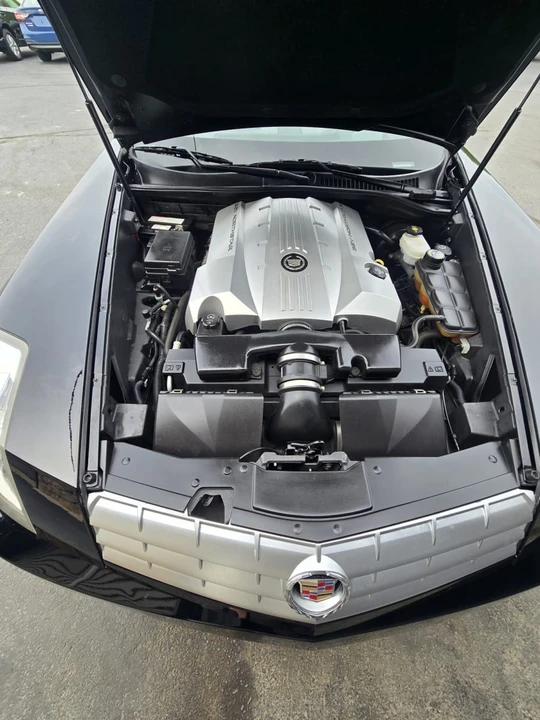 2004 Cadillac XLR - Image 11 of 14