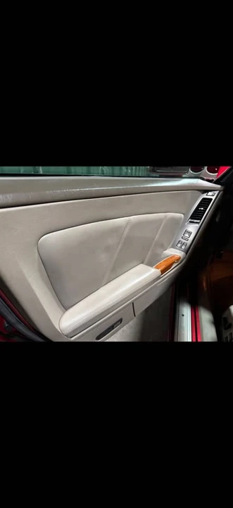 2004 Cadillac XLR - Image 12 of 15