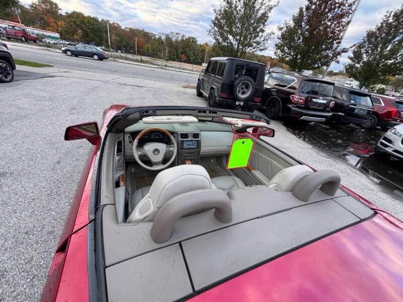 2004 Cadillac XLR - Image 9 of 12