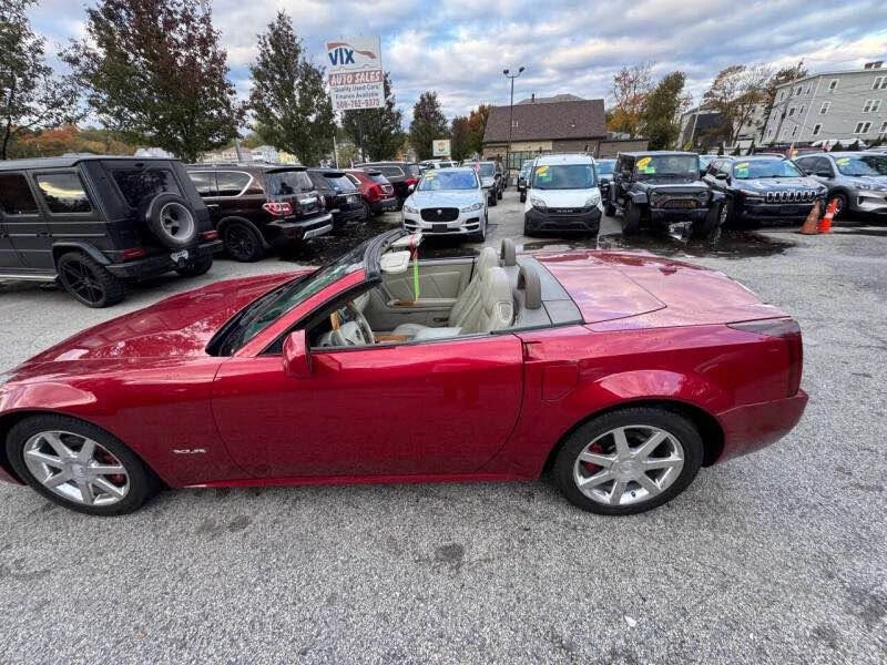 2004 Cadillac XLR - Image 8 of 12