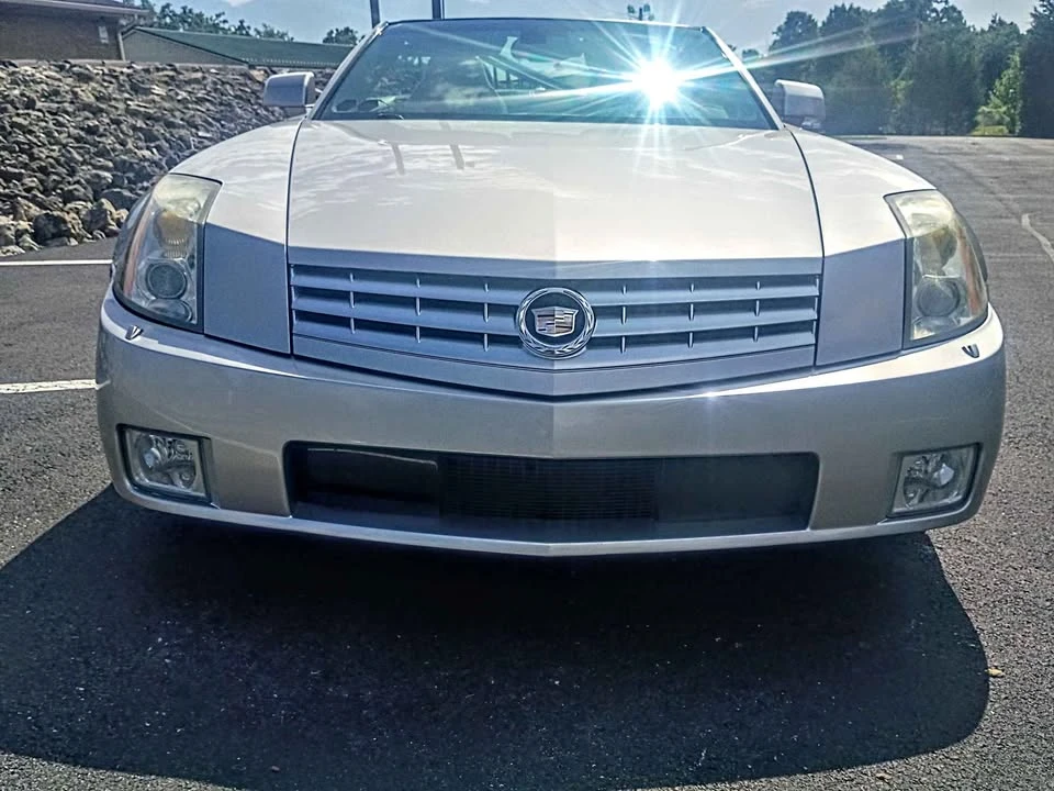2004 Cadillac XLR - Image 9 of 10