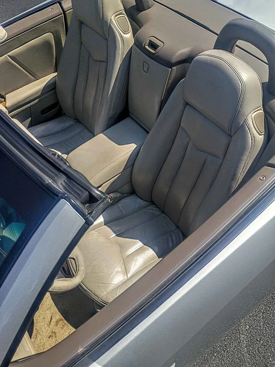 2004 Cadillac XLR - Image 5 of 10