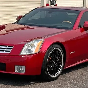 2004 Cadillac XLR Convertible 2D