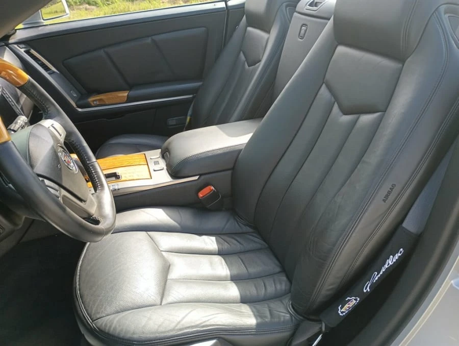 2004 Cadillac XLR - Image 4 of 16
