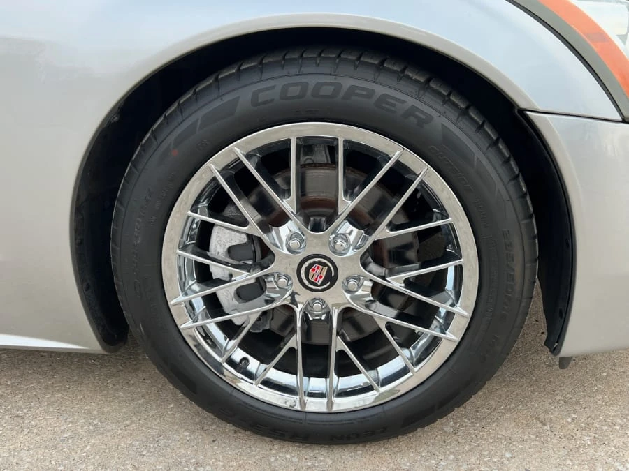 2004 Cadillac XLR - Image 8 of 12