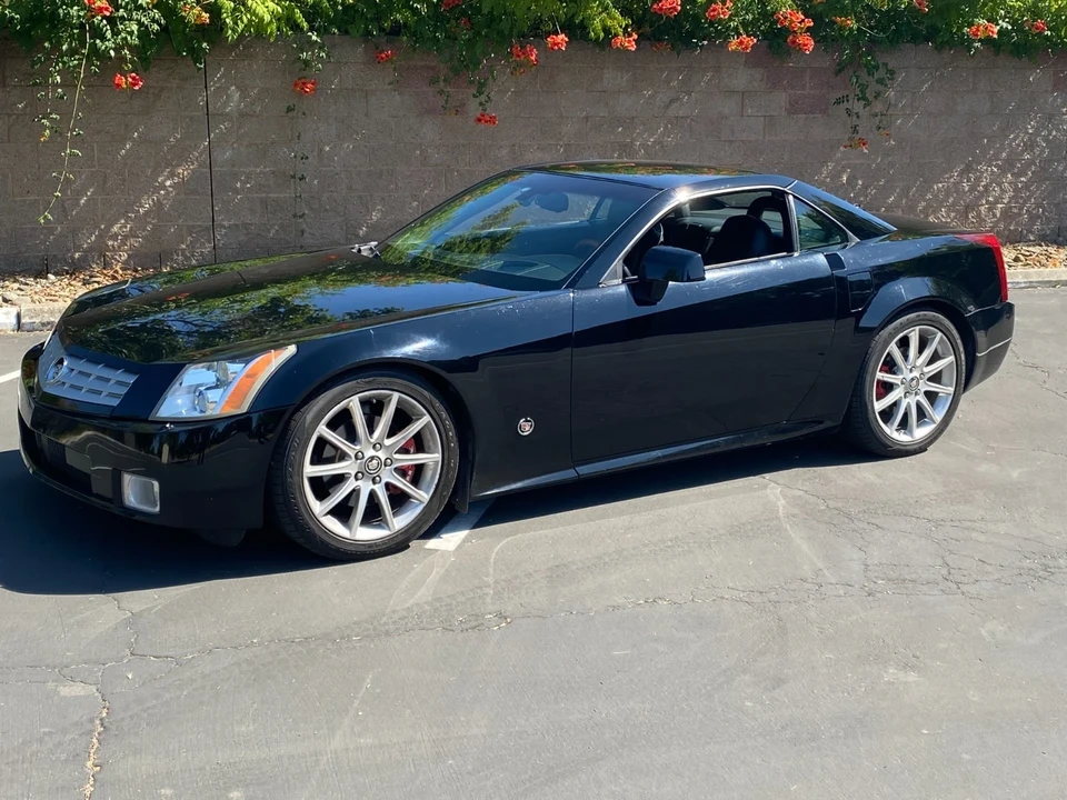 2004 Cadillac XLR - Image 7 of 13