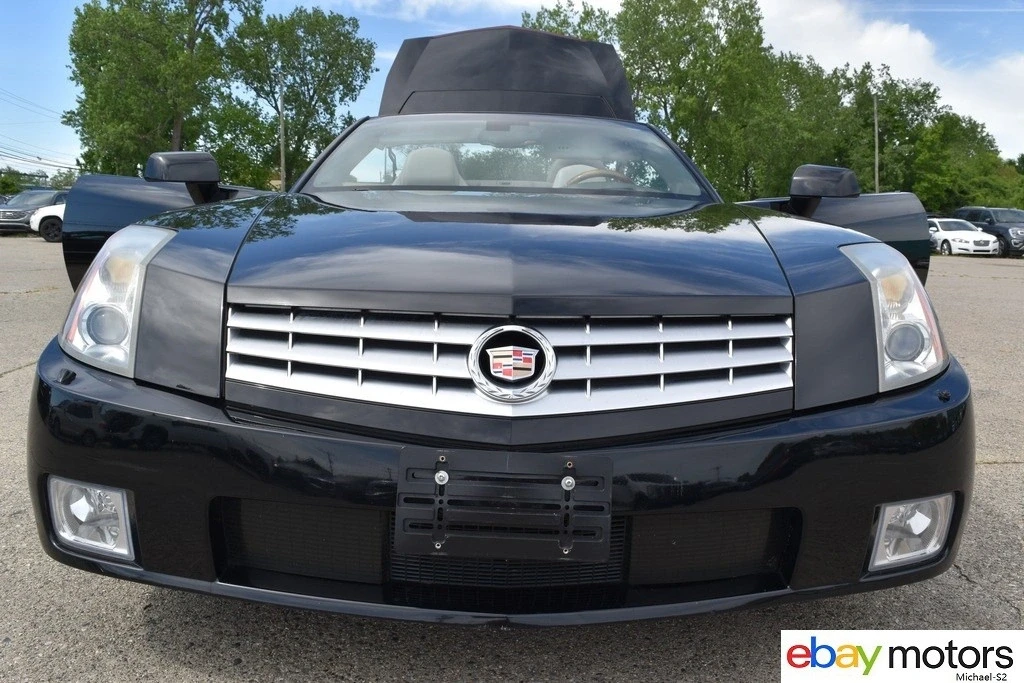 2004 Cadillac XLR - Image 18 of 21
