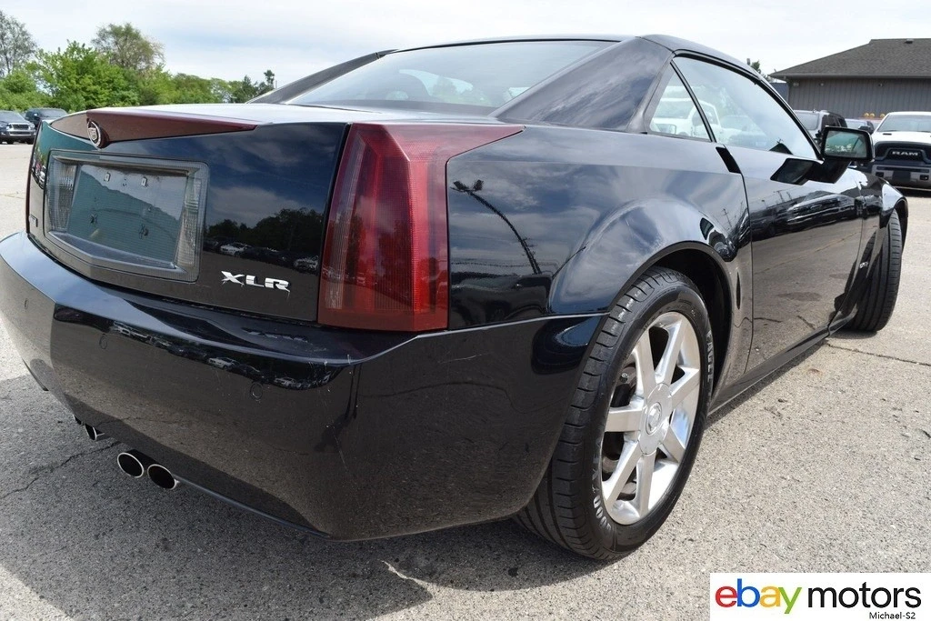 2004 Cadillac XLR - Image 21 of 21