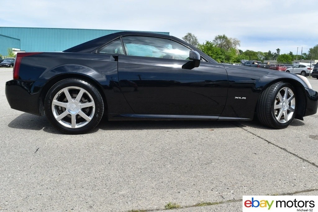 2004 Cadillac XLR - Image 20 of 21