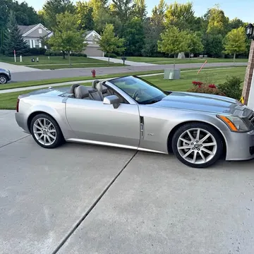 2004 Cadillac XLR