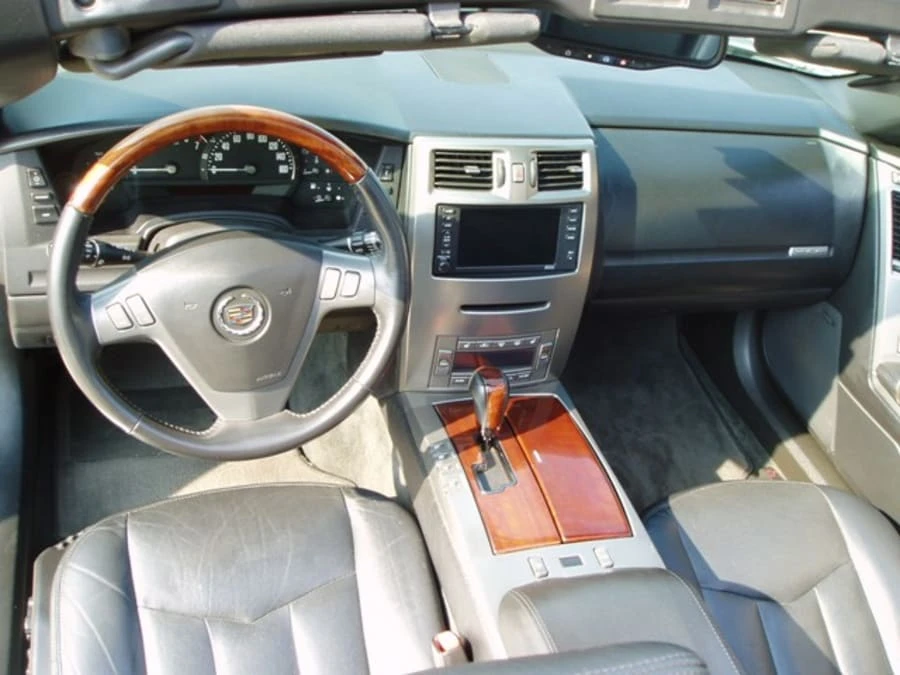 2004 Cadillac XLR - Image 3 of 5
