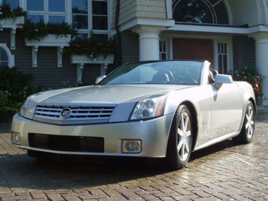 2004 Cadillac XLR - Image 5 of 5