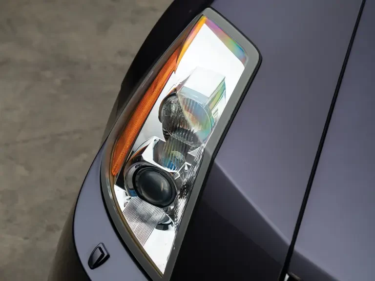 2004 Cadillac XLR - Image 9 of 31