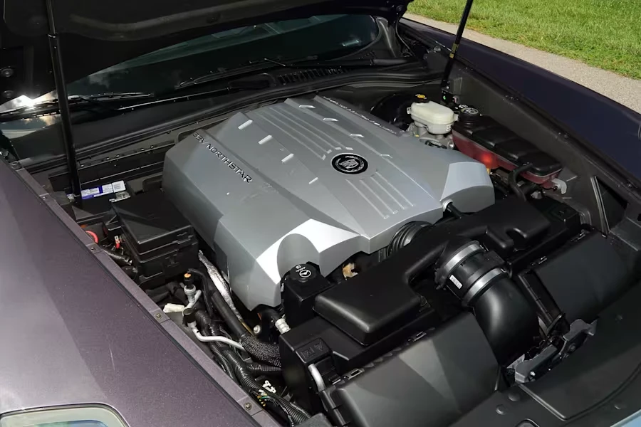 2004 Cadillac XLR - Image 25 of 27