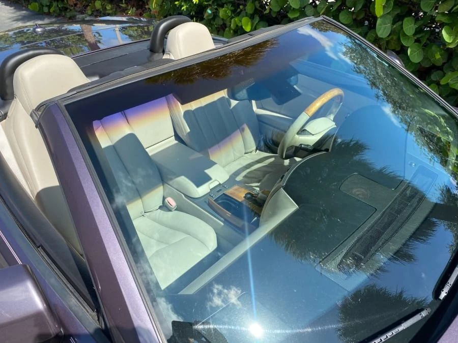 2004 Cadillac XLR - Image 19 of 31