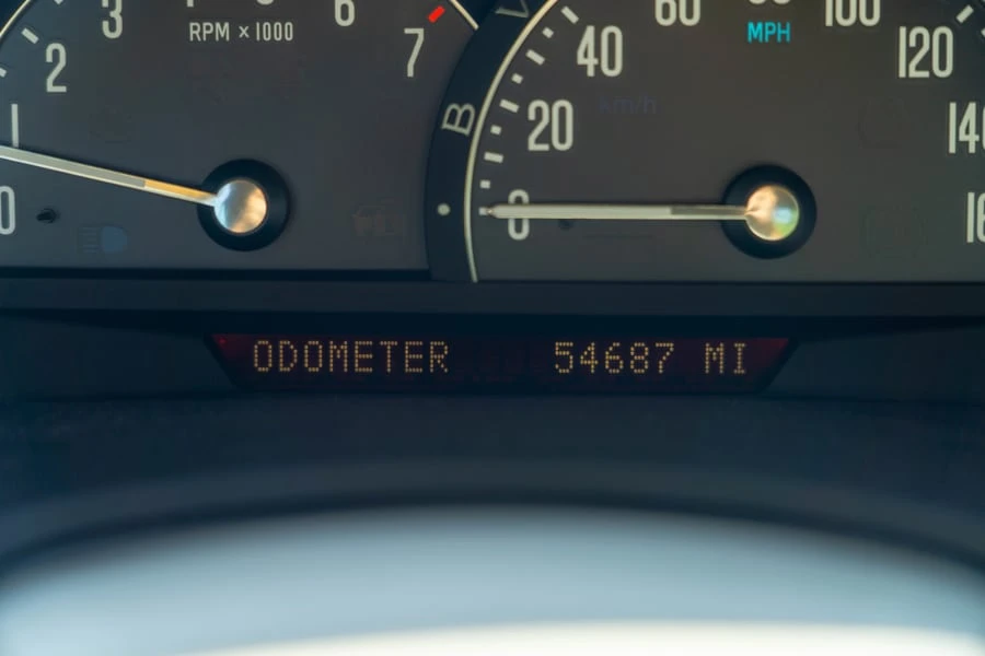 2004 Cadillac XLR - Image 13 of 16
