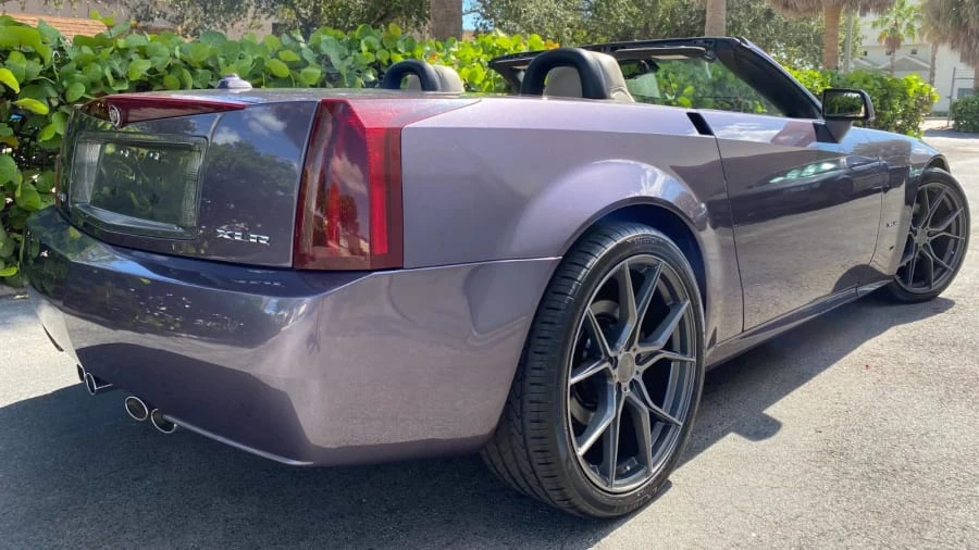 2004 Cadillac XLR - Image 3 of 31