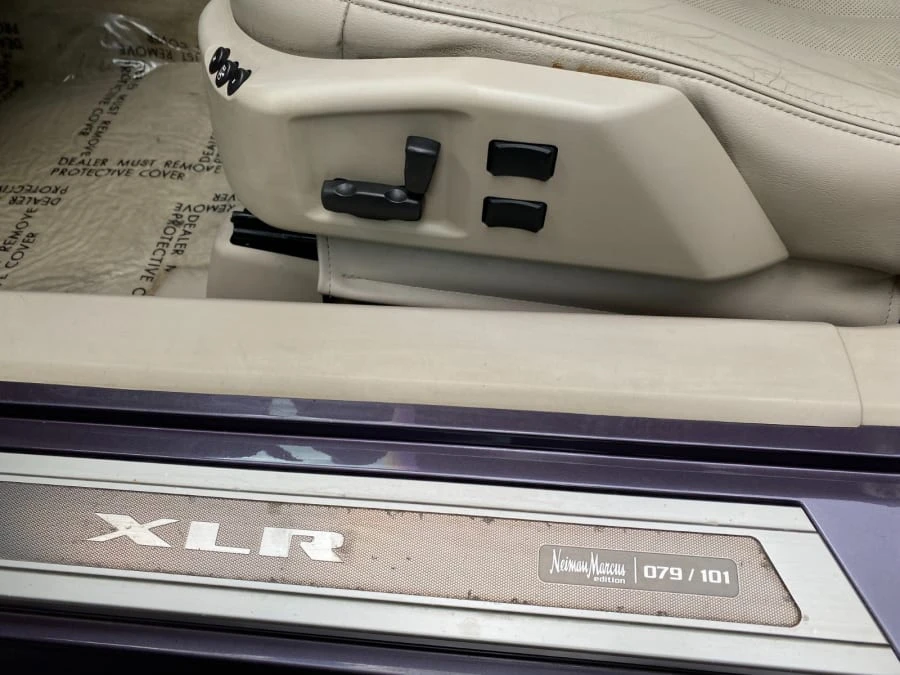 2004 Cadillac XLR - Image 31 of 31
