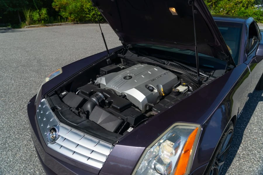 2004 Cadillac XLR - Image 16 of 16