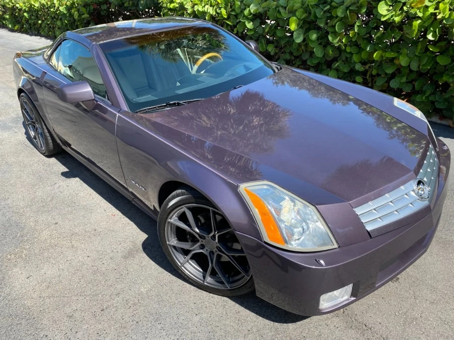 2004 Cadillac XLR - Image 25 of 31