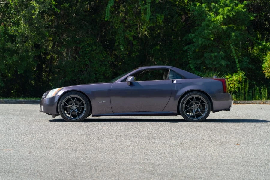 2004 Cadillac XLR - Image 2 of 16