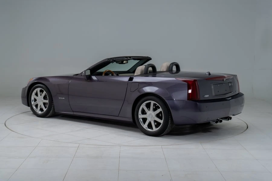 2004 Cadillac XLR - Image 3 of 31
