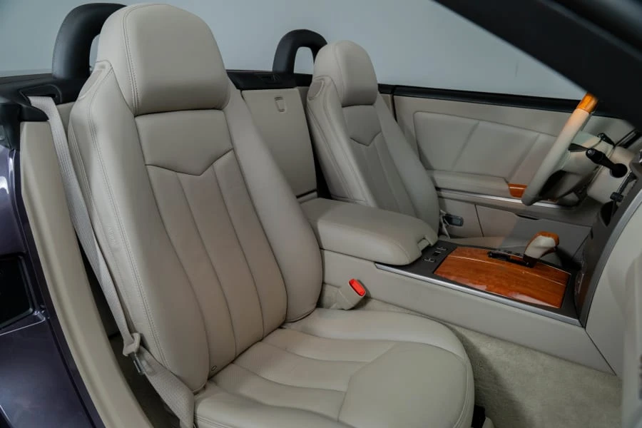2004 Cadillac XLR - Image 26 of 31