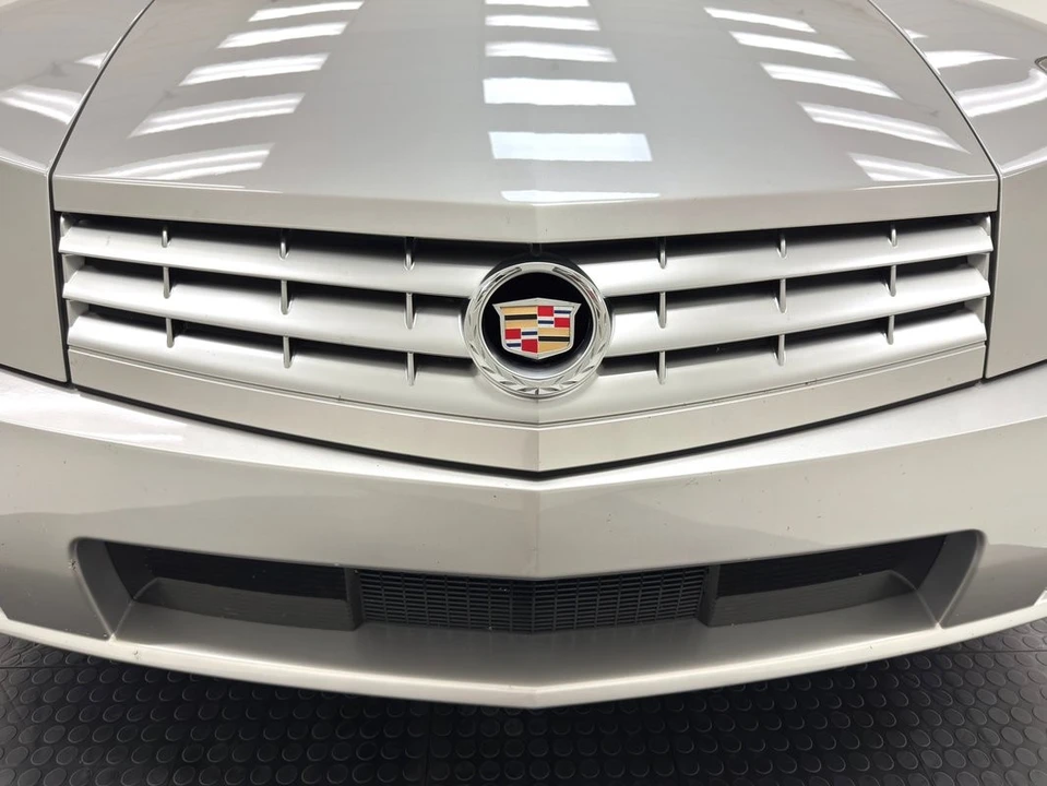 2004 Cadillac XLR - Image 15 of 31