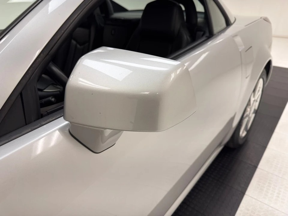 2004 Cadillac XLR - Image 21 of 31