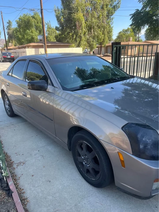 2004 Cadillac CT5 - Image 2 of 6