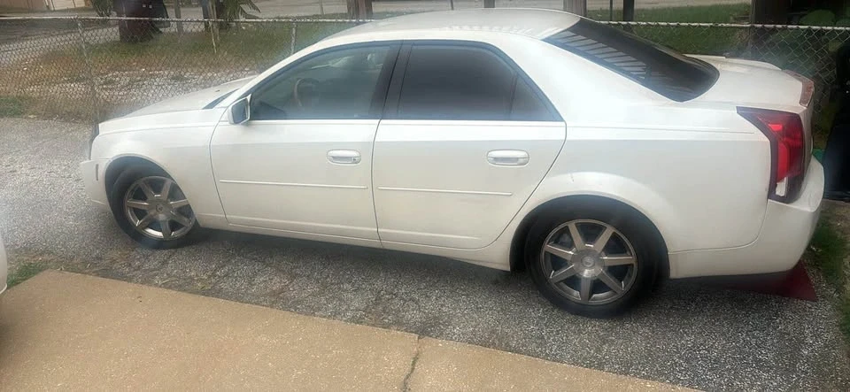 2004 Cadillac CTS 1st Gen - Image 2 of 5