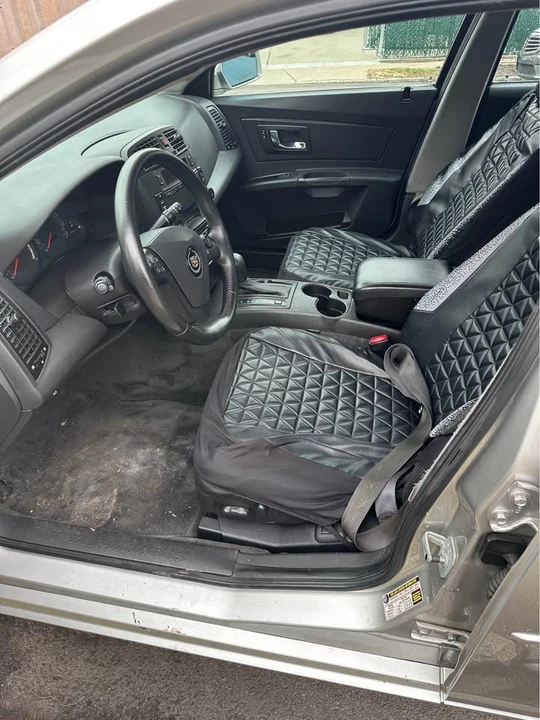 2004 Cadillac CTS 1st Gen - Image 9 of 10