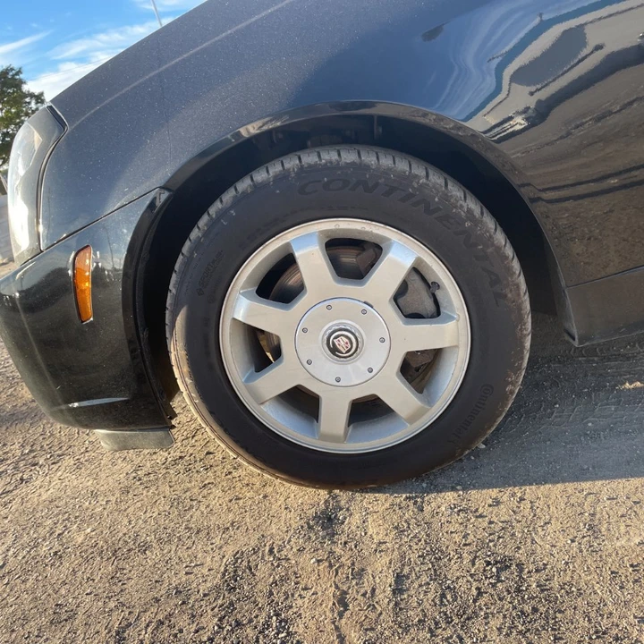 2004 Cadillac CTS 1st Gen - Image 18 of 19