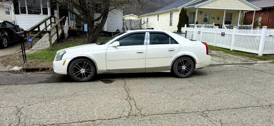 2004 Cadillac CTS 1st Gen - Image 2 of 4