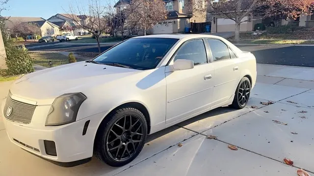 2004 Cadillac CTS
