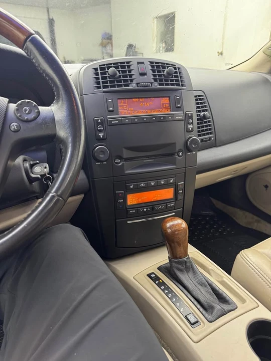 2004 Cadillac CTS 1st Gen - Image 10 of 14