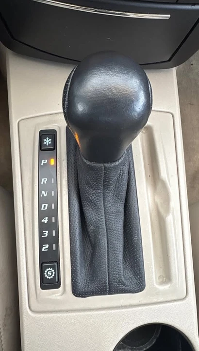 2004 Cadillac CTS 1st Gen - Image 12 of 15
