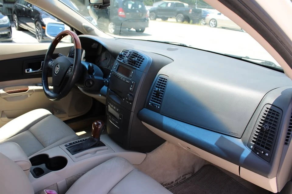 2004 Cadillac CTS 1st Gen - Image 16 of 19