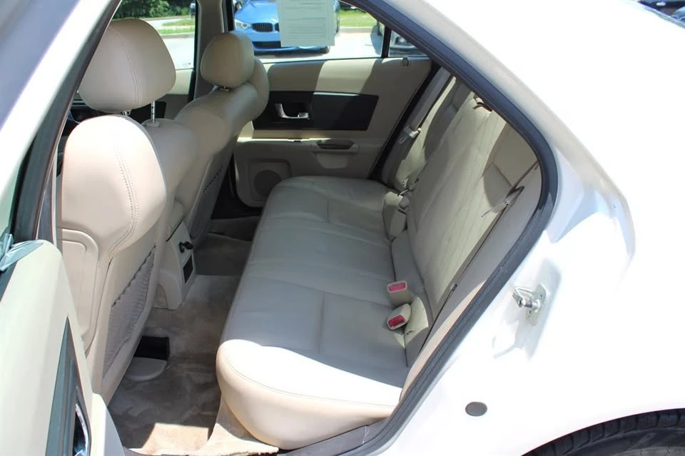 2004 Cadillac CTS 1st Gen - Image 17 of 19